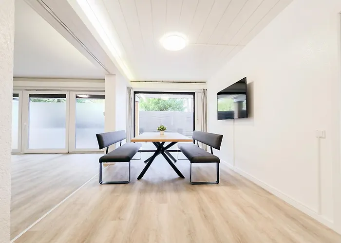 Tolstov - 3 With Terrace - 25 Min Messe Dus Duisbourg