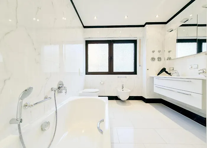 Tolstov - 3 With Terrace - 25 Min Messe Dus Appartement Duisbourg