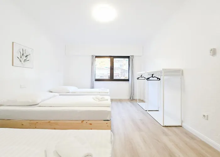 Tolstov - 3 With Terrace - 25 Min Messe Dus * Duisbourg