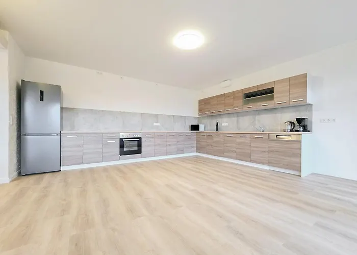 Tolstov - 3 With Terrace - 25 Min Messe Dus Appartement *